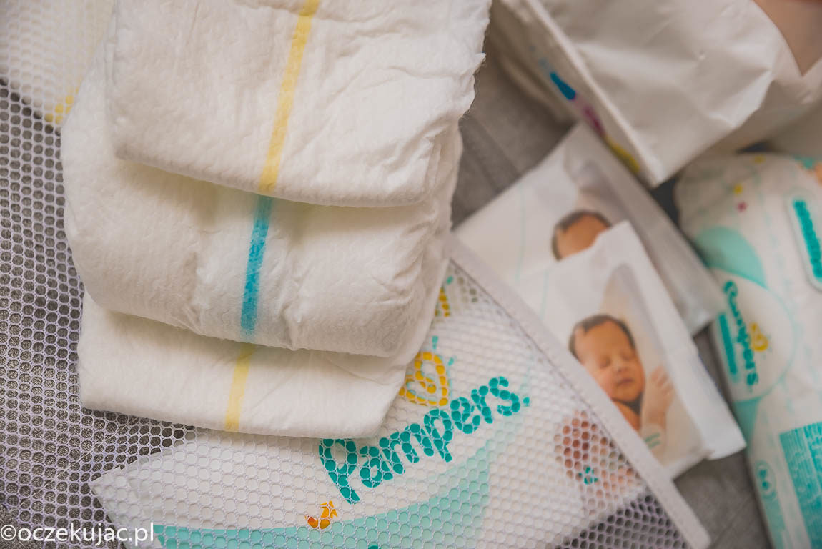 pieluchy pampers 2 biale