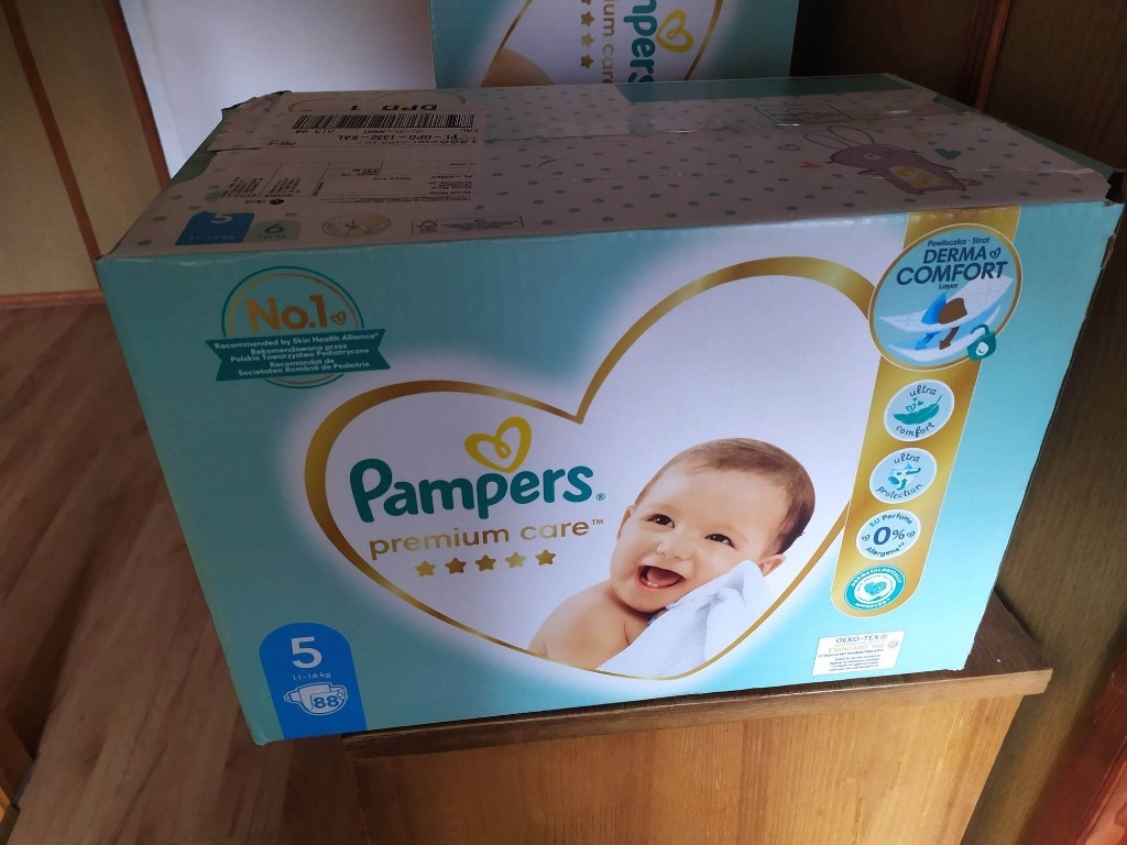 pampers trampers