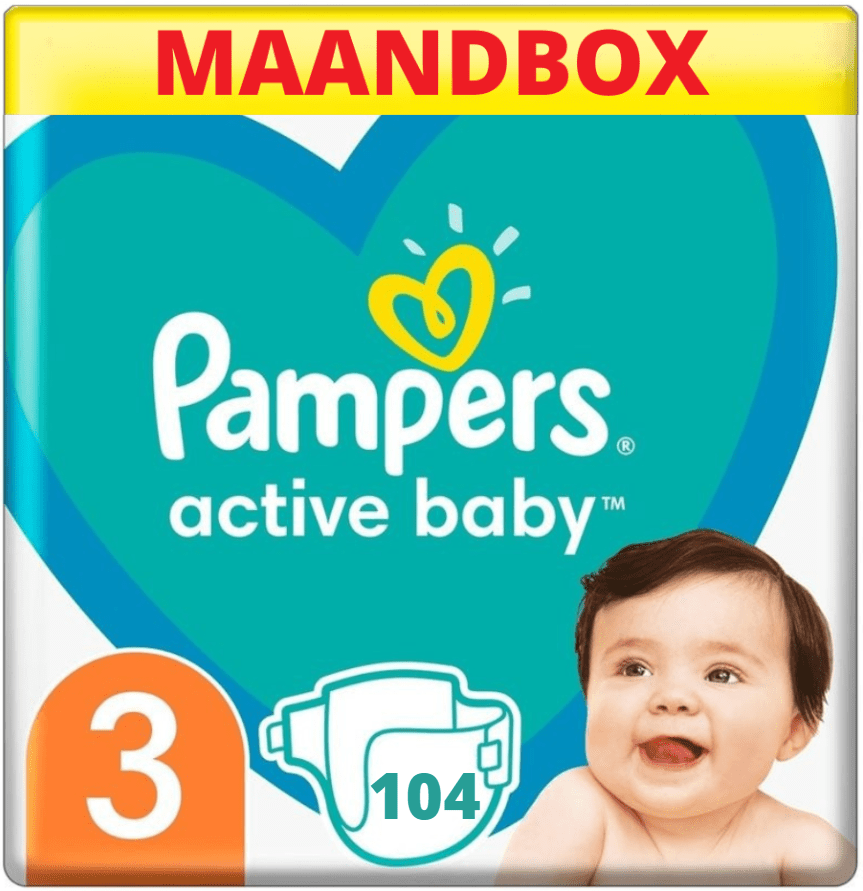 small girl in pampers